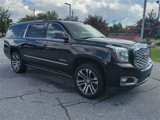 Used 2020 GMC Yukon XL Denali w/ Denali Premium Package image 3