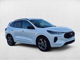 Used 2023 Ford Escape ST-Line image 3