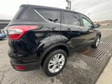 Used 2017 Ford Escape SE w/ SE Cold Weather Package image 4