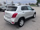 Used 2017 Chevrolet Trax LT w/ LT Convenience Package image 6
