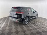 Used 2023 Nissan Rogue SV image 5