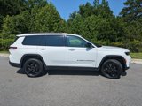 Used 2023 Jeep Grand Cherokee L Laredo image 5