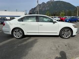 Used 2016 Volkswagen Passat 1.8T SEL Premium image 5