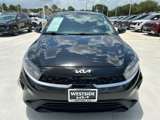 Used 2023 Kia Forte LXS w/ LXS Technology Package image 5