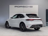 Used 2024 Porsche Macan image 3