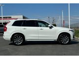 Used 2017 Volvo XC90 T5 Momentum w/ Vision Package image 3
