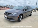 Used 2023 Chrysler Voyager LX image 3