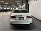 Used 2019 Toyota Camry XLE image 5