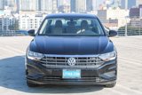 Certified 2021 Volkswagen Jetta SE w/ SE Cold Weather Package image 2