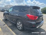 Used 2017 Nissan Pathfinder SL image 3