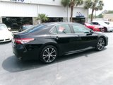 Used 2018 Toyota Camry image 3
