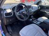 Used 2022 Chevrolet Equinox LT image 2