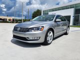 Used 2012 Volkswagen Passat 3.6 SEL Premium image 3