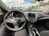 Used 2023 Chevrolet Malibu LT image 3