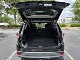 Used 2016 Toyota Highlander XLE image 5