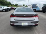 Used 2023 Hyundai Elantra SEL w/ Convenience Package image 4