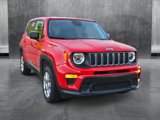 Used 2023 Jeep Renegade Latitude image 3