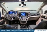 Used 2017 Chrysler Pacifica Touring-L image 3
