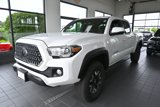Used 2019 Toyota Tacoma TRD Off-Road image 4