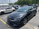 Used 2024 Kia Forte LXS image 4