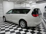 Used 2017 Chrysler Pacifica Touring-L w/ Tire & Wheel Group image 5