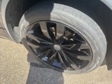 Used 2020 Volkswagen Tiguan SE R-Line image 4
