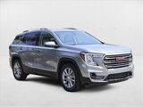 Used 2024 GMC Terrain SLT image 3