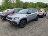 Used 2023 Jeep Compass Trailhawk image 3