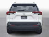 Used 2021 Toyota RAV4 LE image 5