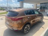 Used 2020 Kia Sportage EX image 2