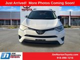 Used 2017 Toyota RAV4 LE image 2