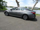Used 2024 Nissan Altima 2.5 SV image 5