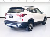 Used 2021 Kia Seltos EX image 4