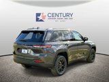 New 2025 Jeep Grand Cherokee Altitude image 3