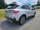 Used 2020 Ford Escape SEL image 4