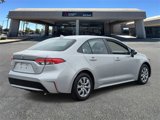 Used 2022 Toyota Corolla LE image 6