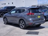 Used 2017 Nissan Rogue SL image 4