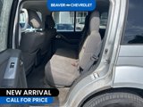 Used 2012 Nissan Pathfinder S image 6