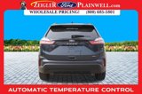 Used 2022 Ford Edge SE image 4