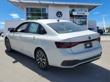 New 2025 Volkswagen Jetta SE image 3