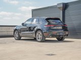Certified 2024 Porsche Macan image 3
