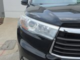Used 2016 Toyota Highlander Limited image 2