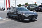 Used 2022 Hyundai Elantra SEL w/ Convenience Package image 3