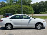 Used 2010 Toyota Camry LE image 3