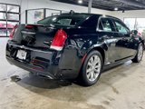Used 2018 Chrysler 300 Touring L image 5