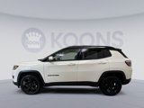 Used 2018 Jeep Compass Latitude image 2