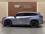 Used 2022 Toyota Highlander XLE image 2