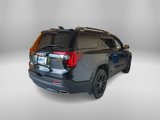 Used 2023 GMC Acadia SLE image 5