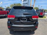 Used 2017 Jeep Grand Cherokee Overland image 4