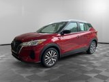 Used 2023 Nissan Kicks SV image 3